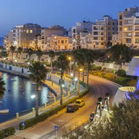 Coral Reef Διαμέρισμα